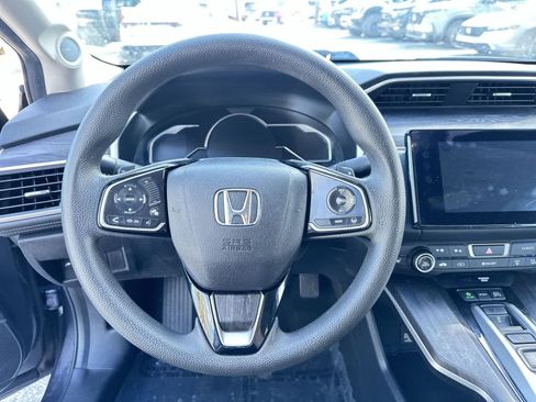 Used 2018 Honda Clarity Plug-In Hybrid image 18