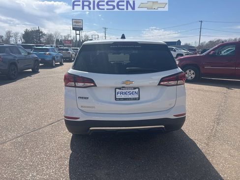 Used 2024 Chevrolet Equinox LT image 4