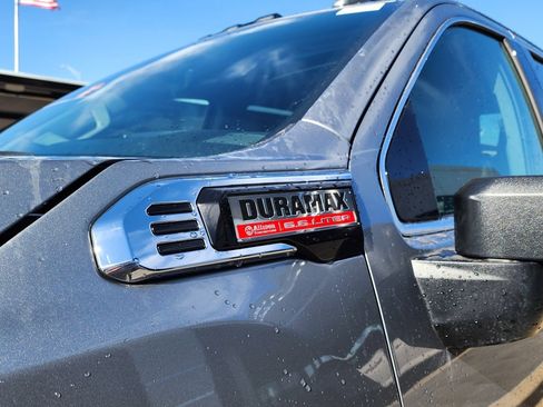 New 2026 GMC Sierra 2500 Denali w/ Denali Reserve Package image 10