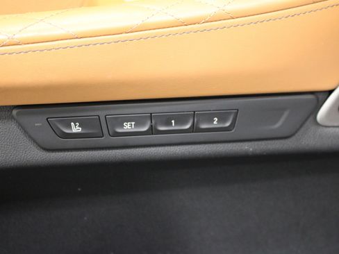 Used 2020 BMW 750i xDrive w/ Executive Package AWD/4WD image 8