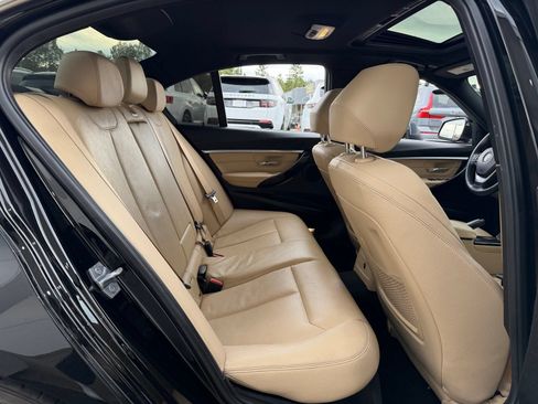 Used 2018 BMW 330i Sedan RWD image 21