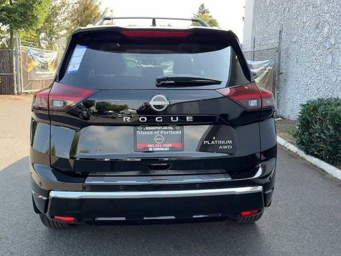 New 2026 Nissan Rogue Platinum w/ Platinum Premium Package image 9