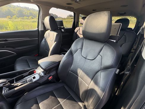 Used 2022 Kia Telluride EX w/ EX Premium Package AWD/4WD image 33