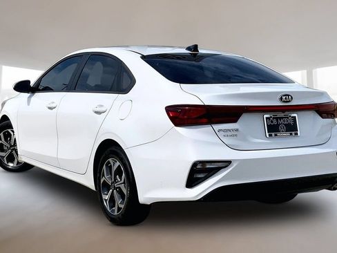 Used 2021 Kia Forte LXS FWD image 12