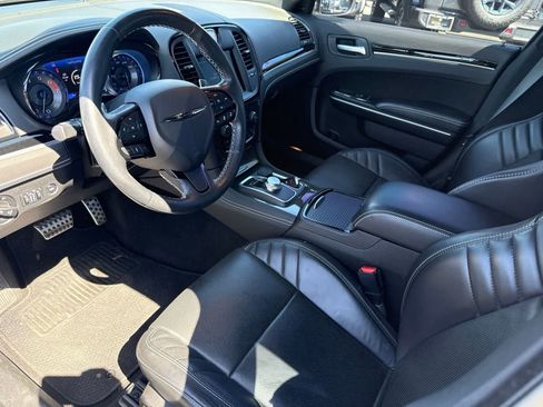 Used 2023 Chrysler 300 C RWD image 24