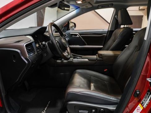 Used 2019 Lexus RX 350 FWD w/ Navigation Package image 4