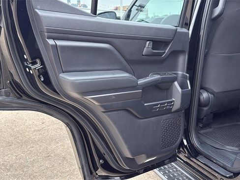 Used 2025 Toyota 4Runner SR5 image 16