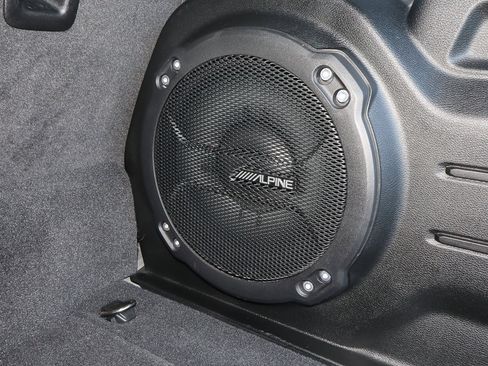 Used 2021 Jeep Wrangler Unlimited Sahara w/ Safety Group image 10