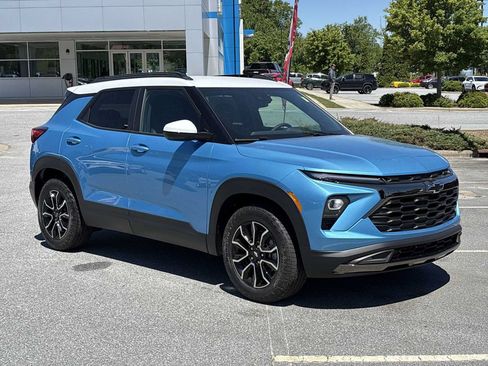 New 2026 Chevrolet TrailBlazer ACTIV w/ Driver Confidence Package FWD image 4