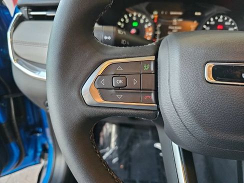Used 2024 Jeep Compass Limited AWD/4WD image 37
