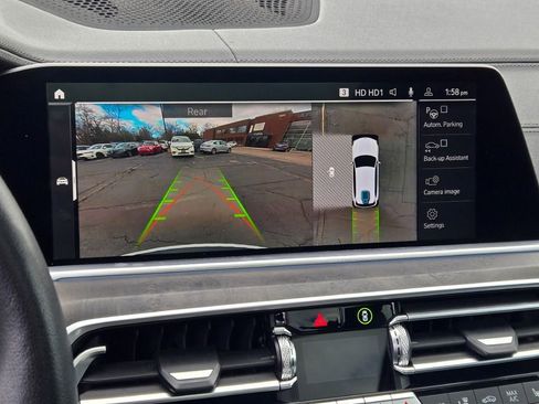 Used 2023 BMW X5 xDrive45e w/ Climate Comfort Package AWD/4WD image 36