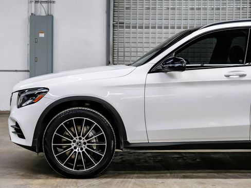 Used 2019 Mercedes-Benz GLC 300 image 13