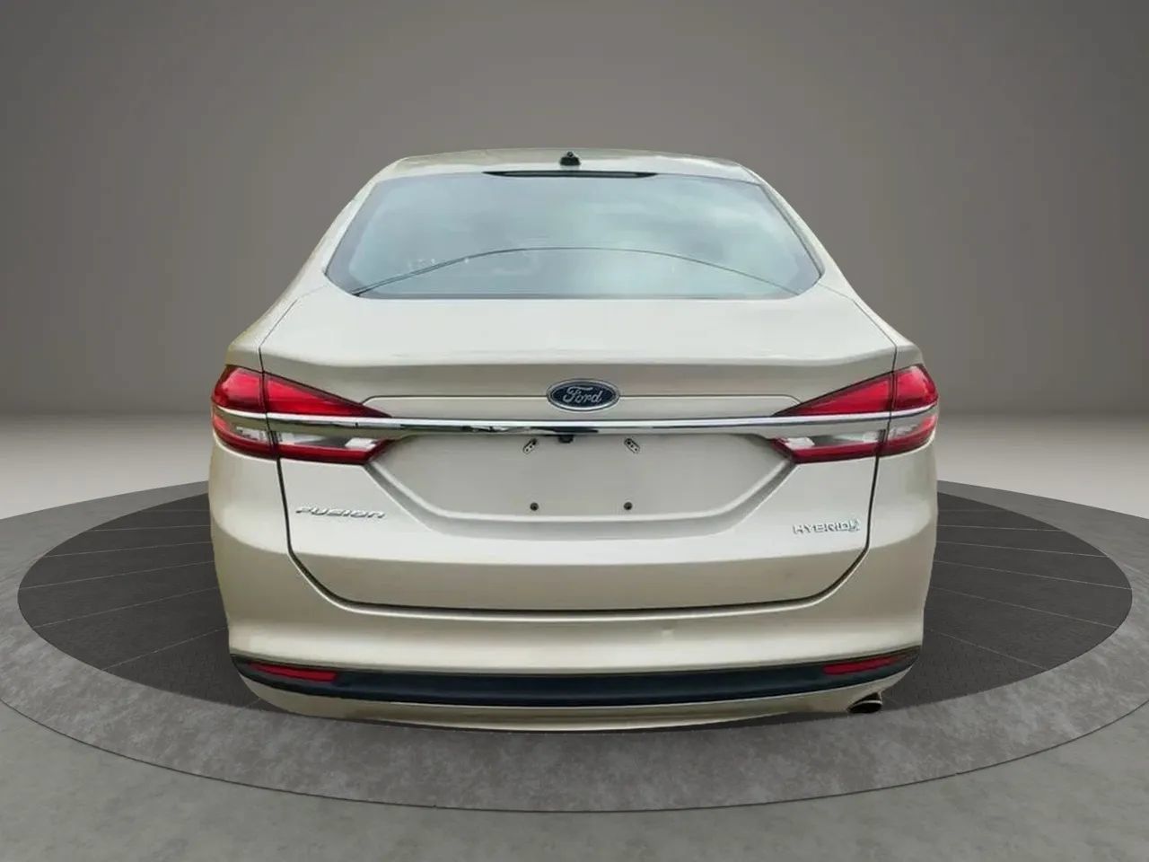 Used 2018 Ford Fusion S FWD image 5