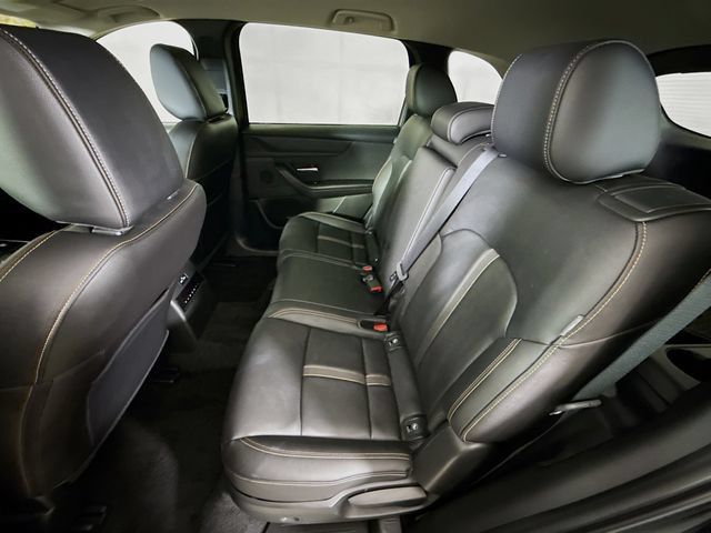 Used 2025 MAZDA CX-90 3.3 Turbo w/ Select Package AWD/4WD image 22