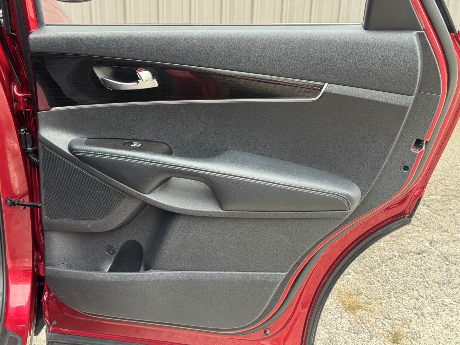 Used 2019 Kia Sorento FWD image 38