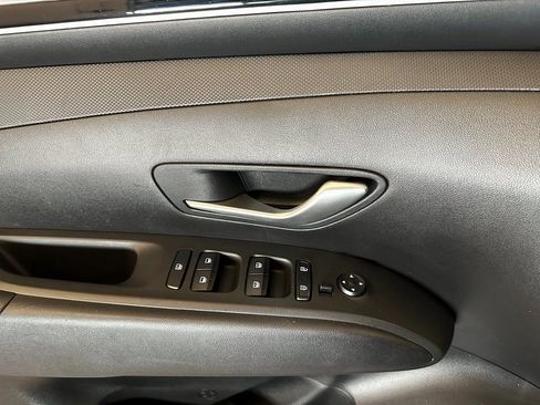 Used 2023 Hyundai Santa Cruz SEL Premium image 19