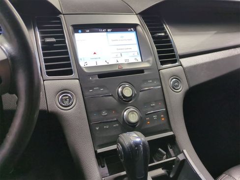 Used 2016 Ford Taurus SEL w/ Equipment Group 201A image 7