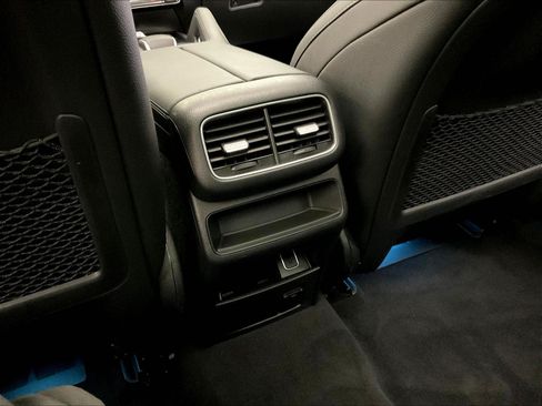 Certified 2022 Mercedes-Benz GLE 350 4MATIC image 10