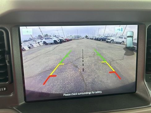 Used 2024 Ford Bronco Wildtrak image 21