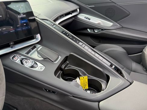 Used 2025 Chevrolet Corvette E-Ray w/ ZER Performance Package AWD/4WD image 22