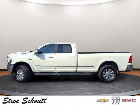 Used 2024 RAM 3500 Limited AWD/4WD image 2
