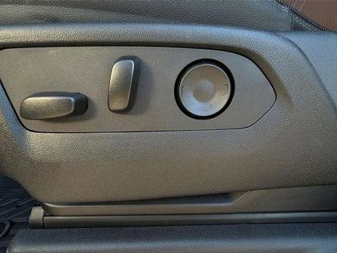 Used 2025 Chevrolet Silverado 2500 High Country w/ High Country Premium Package image 19