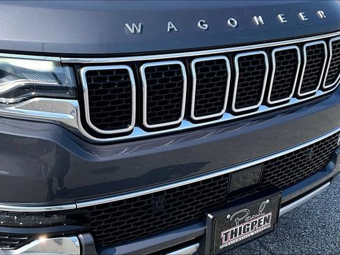 Used 2024 Jeep Wagoneer Series II AWD/4WD image 34
