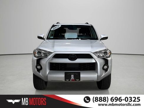 Used 2022 Toyota 4Runner SR5 AWD/4WD image 2
