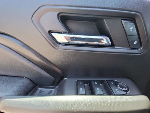Used 2023 Chevrolet Colorado LT w/ LT Convenience Package II RWD image 22
