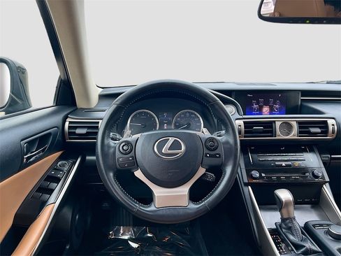 Used 2014 Lexus IS 250 image 21