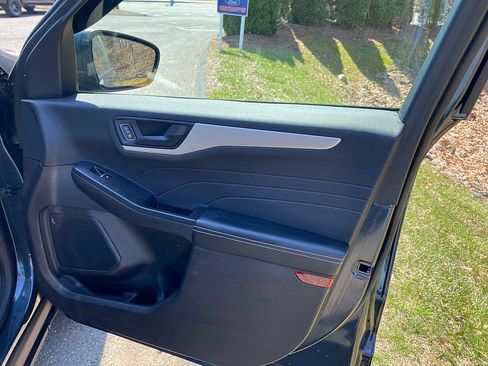 Certified 2022 Ford Escape SE AWD/4WD image 27