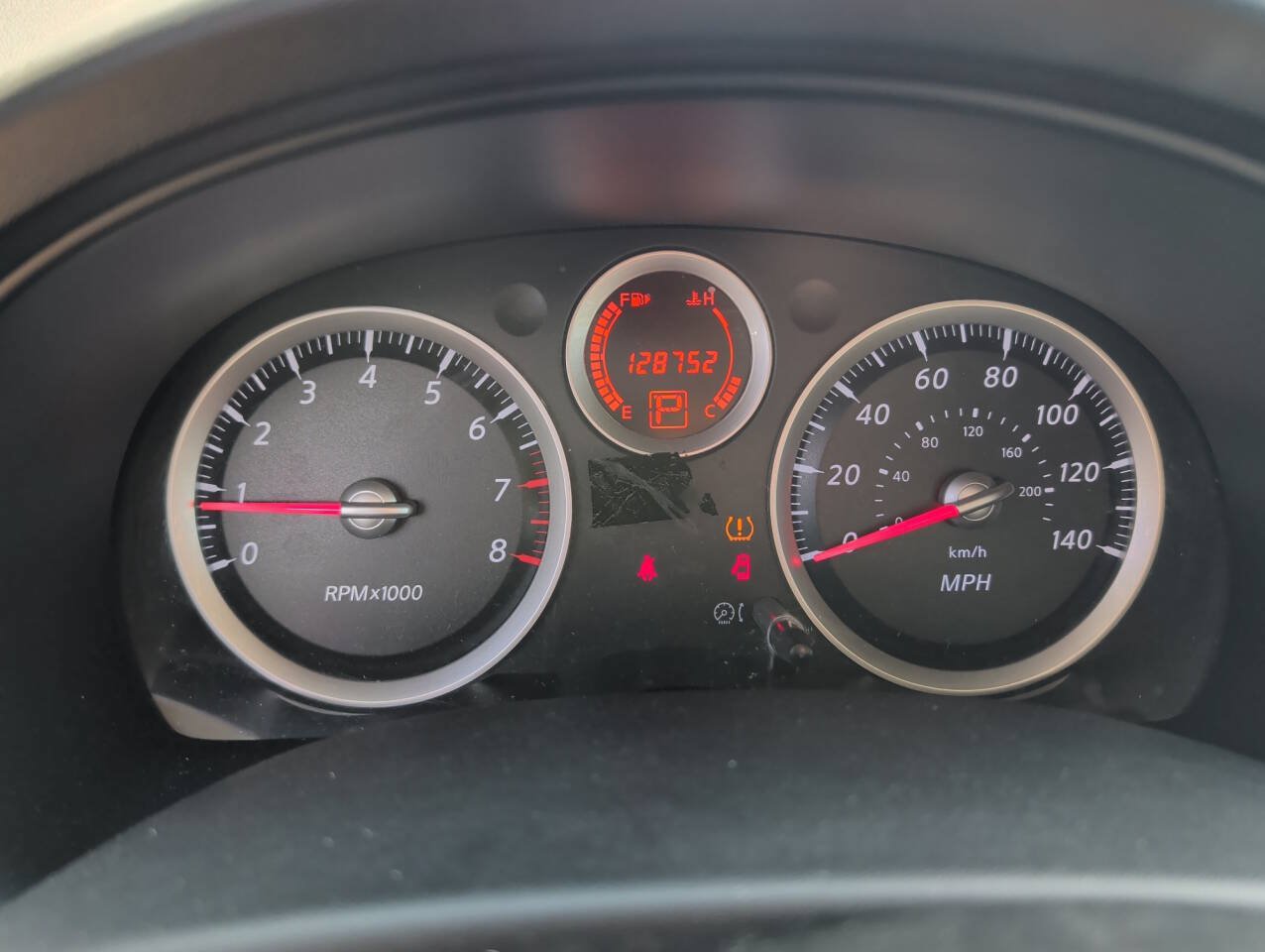Used 2011 Nissan Sentra 2.0 FWD image 37