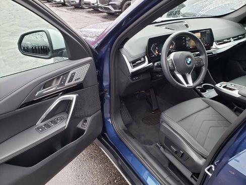 Used 2024 BMW X1 xDrive28i w/ Convenience Package image 9