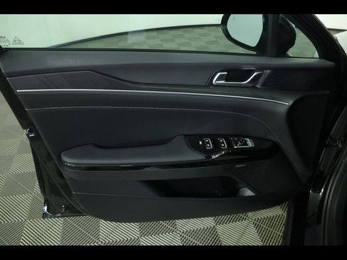 Used 2025 Kia K5 GT-Line w/ GT-Line Premium Package image 23