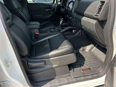 Used 2022 Nissan Frontier Pro-X w/ Pro-X Premium Package RWD image 22