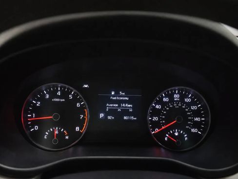 Used 2020 Kia Sportage LX FWD image 4
