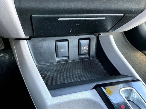 Used 2013 Honda Civic EX image 17