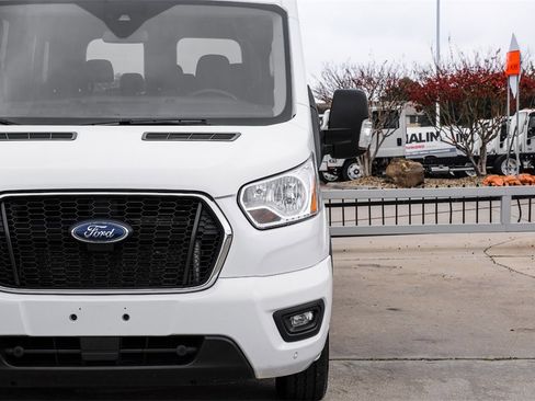 Used 2021 Ford Transit 350 XLT image 44
