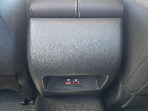Used 2024 Nissan Altima 2.5 SV w/ SV Premium Package FWD image 12