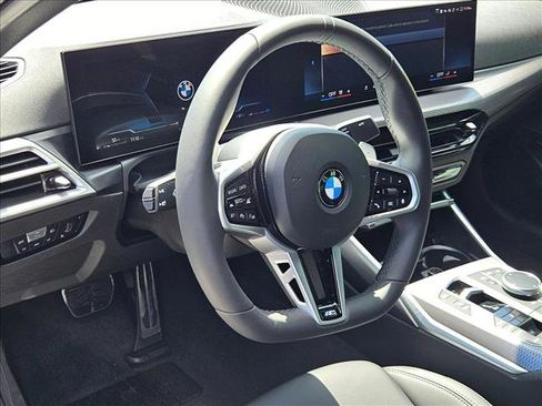 Used 2026 BMW 330i Sedan w/ M Sport Package RWD image 3