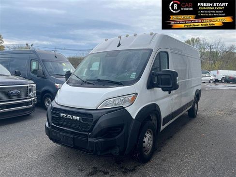Used 2023 RAM ProMaster 2500 image 3