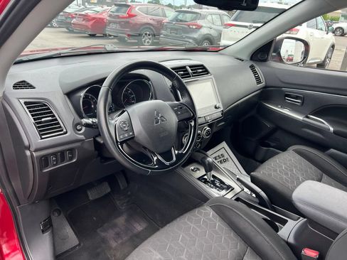Used 2021 Mitsubishi Outlander Sport SE AWD/4WD image 9