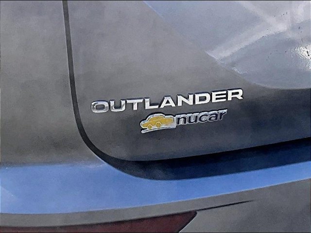 Used 2022 Mitsubishi Outlander SEL FWD image 8