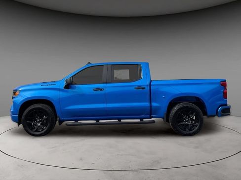 Used 2025 Chevrolet Silverado 1500 Custom w/ Turbomax Blackout Package RWD image 3