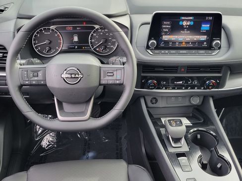 New 2026 Nissan Rogue SV image 5