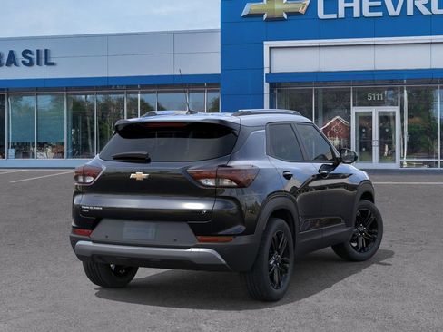 New 2026 Chevrolet TrailBlazer LT w/ Midnight Edition AWD/4WD image 4