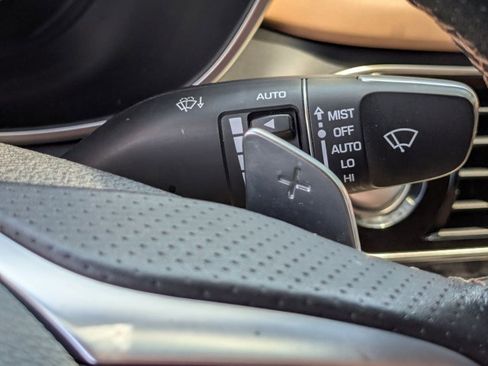 Used 2022 Genesis G70 3.3T image 13