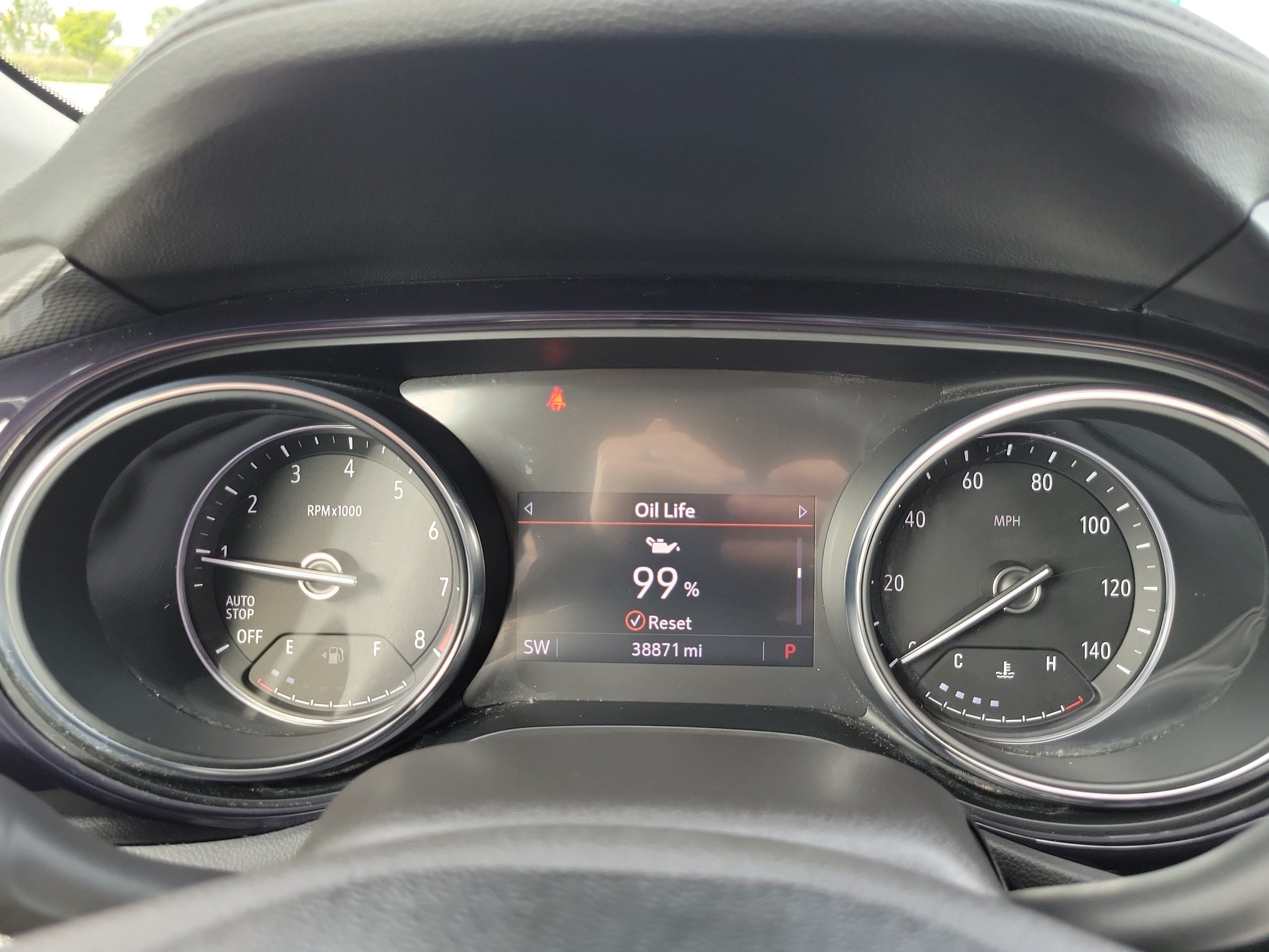 Used 2023 Buick Encore GX Select w/ Sport Touring Package FWD image 29