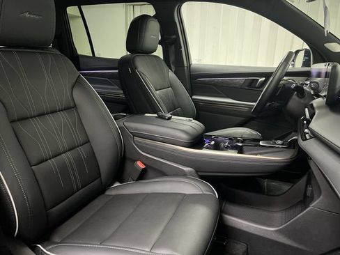 Certified 2025 Buick Enclave Avenir w/ Super Cruise Package FWD image 29