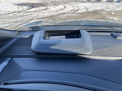 Used 2025 Chevrolet Equinox EV RS w/ Active Safety Package 3 image 24